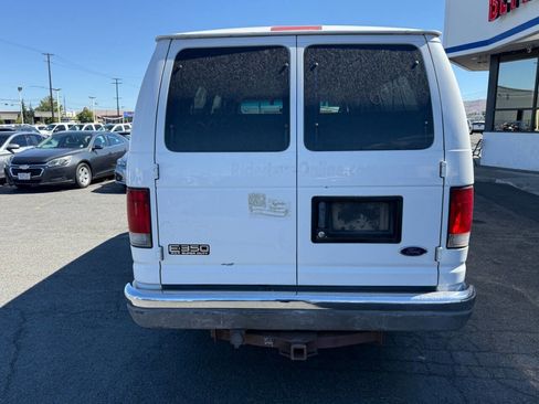 Used 2003 Ford E-350 and Econoline 350 XL image 8