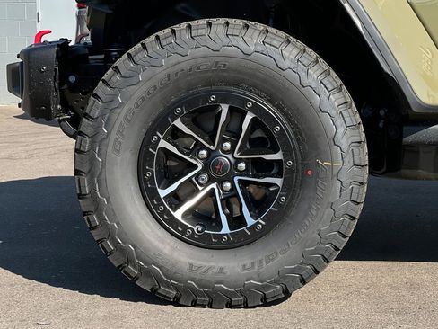 New 2026 Jeep Wrangler Unlimited Rubicon image 26