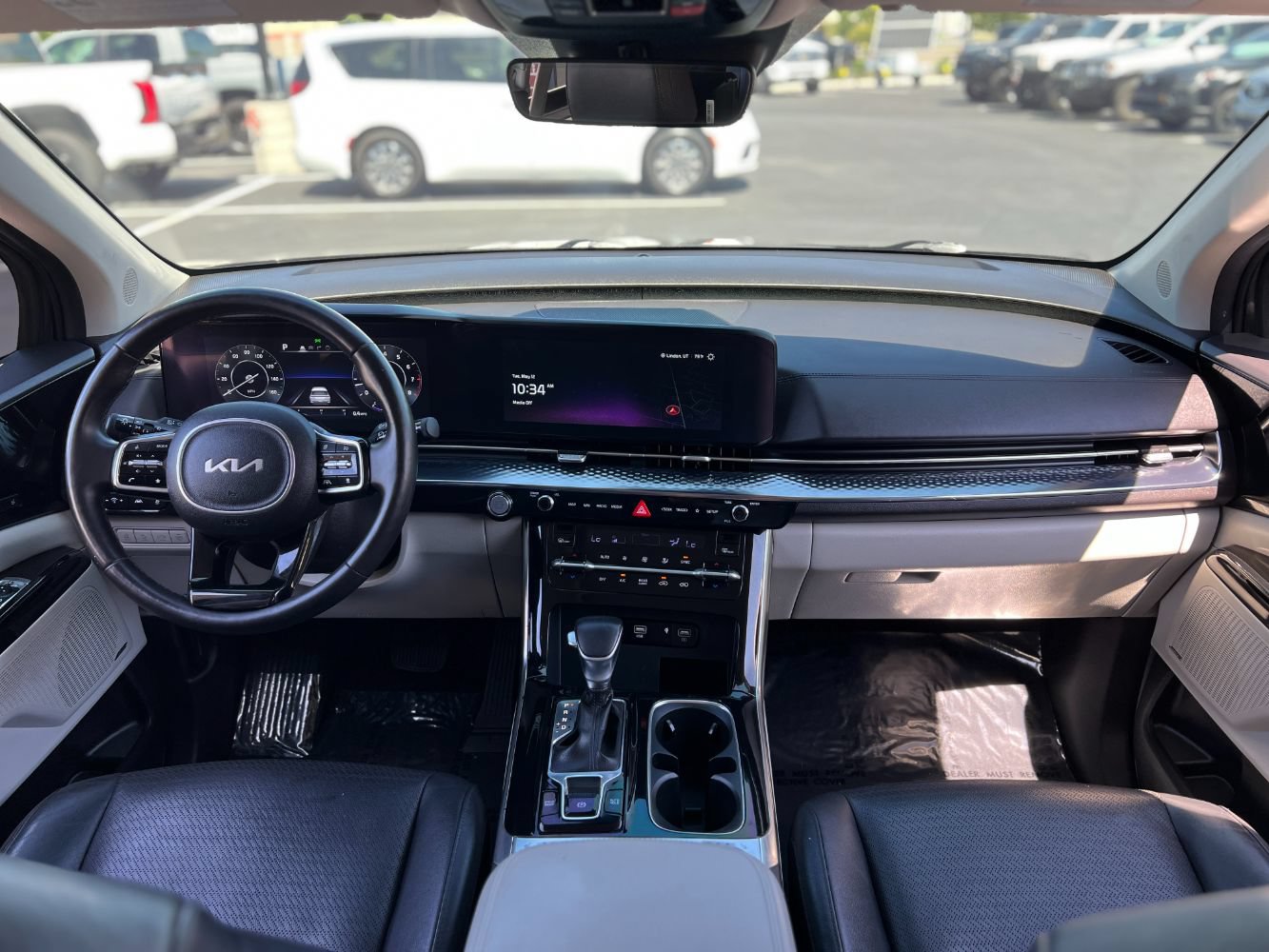 Used 2024 Kia Carnival SX Prestige FWD image 15