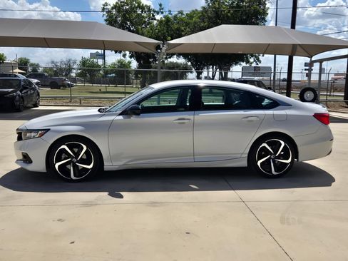 Used 2022 Honda Accord Sport Special Edition image 4