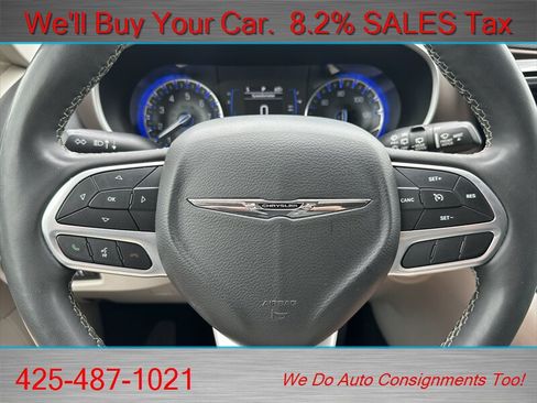 Used 2022 Chrysler Voyager LX FWD image 16