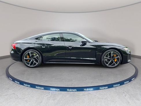 Used 2024 Audi RS e-tron GT w/ Carbon Performance Package AWD/4WD image 5
