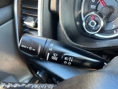 Used 2019 RAM 1500 Big Horn image 28