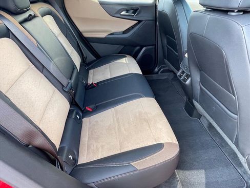 Used 2026 Chevrolet Equinox ACTIV w/ Convenience Package III FWD image 25