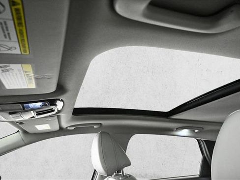 Used 2023 Hyundai Tucson Limited w/ Cargo Package image 16