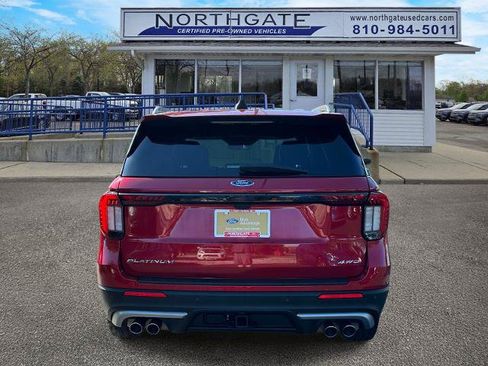Certified 2025 Ford Explorer Platinum w/ Ultimate Package AWD/4WD image 3