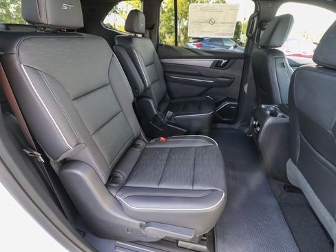 New 2026 Buick Enclave Sport Touring image 25