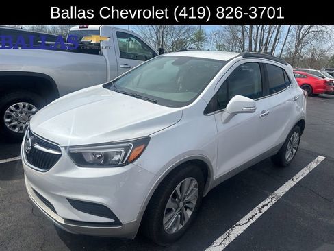 Used 2017 Buick Encore Preferred image 1