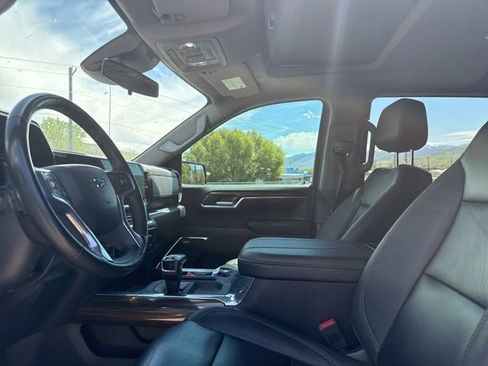 Used 2024 Chevrolet Silverado 1500 LT Trail Boss w/ LT Trail Boss Premium Package AWD/4WD image 23