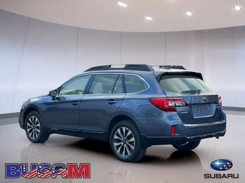 Used 2017 Subaru Outback 3.6R Limited image 7