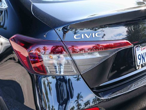 Used 2025 Honda Civic LX image 8