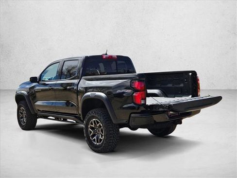 New 2026 Chevrolet Colorado ZR2 w/ Technology Package AWD/4WD image 9
