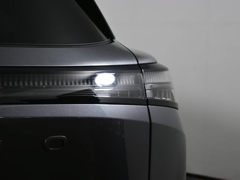 Used 2025 Nissan Murano SL AWD/4WD image 13