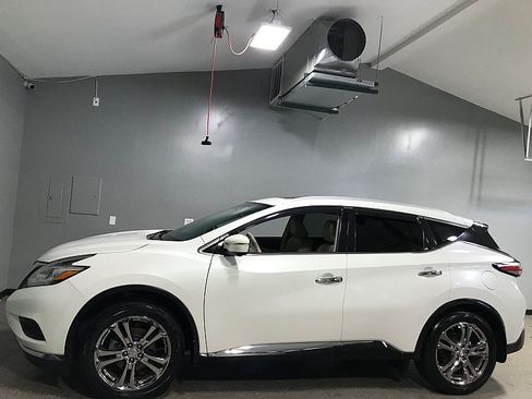 Used 2015 Nissan Murano Platinum w/ Platinum Technology Package FWD image 6