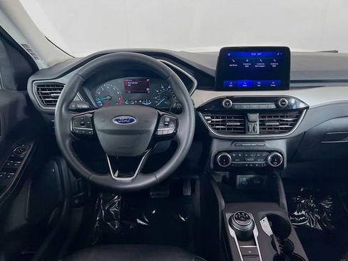 Used 2022 Ford Escape SEL image 21