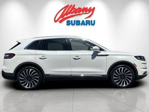 Used 2023 Lincoln Nautilus Black Label w/ Class II Trailer Tow Package AWD/4WD image 4