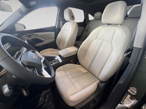 New 2025 Audi Q5 Premium Plus image 11