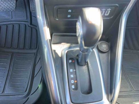 Used 2018 Ford EcoSport SE FWD image 19