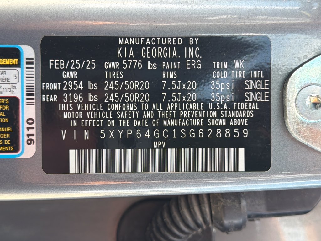 Used 2025 Kia Telluride S FWD image 31