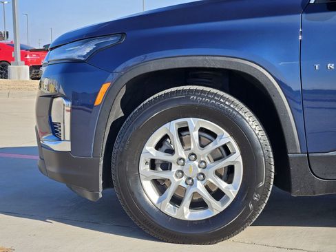 Certified 2023 Chevrolet Traverse LS image 13