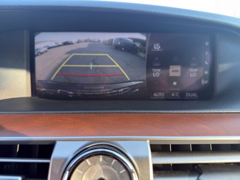 Used 2017 Lexus LS 460 image 23