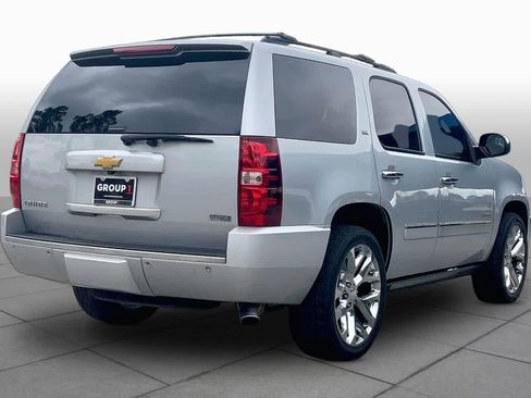 Used 2012 Chevrolet Tahoe LTZ RWD image 12