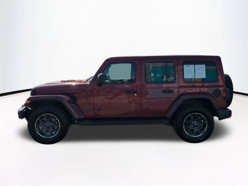 Used 2021 Jeep Wrangler Unlimited Sahara w/ Cold Weather Group AWD/4WD image 8
