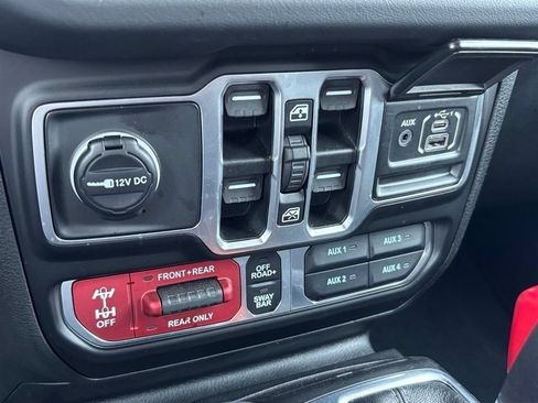 Used 2026 Jeep Wrangler Unlimited Rubicon AWD/4WD image 20