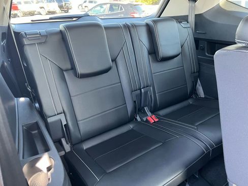 Used 2021 Volkswagen Atlas SEL image 12