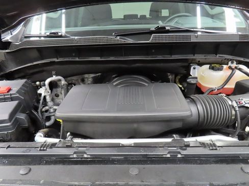 Used 2025 Chevrolet Silverado 1500 LT image 22