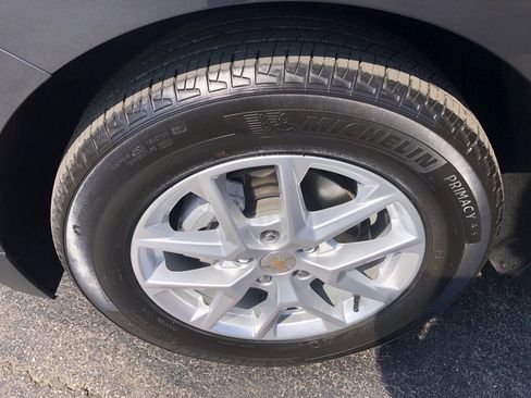 Used 2022 Chevrolet Equinox LT FWD image 10