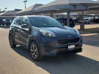 Used 2020 Kia Sportage LX FWD video 2