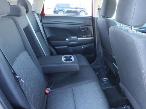 Used 2020 Mitsubishi Outlander Sport ES image 23