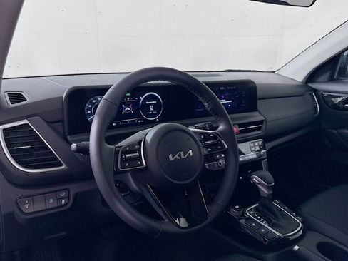 New 2026 Kia Seltos EX image 11