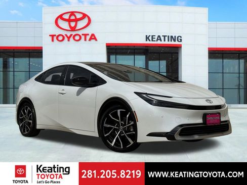 Used 2024 Toyota Prius Prime Premium image 1