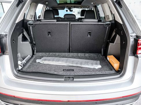 New 2026 Volkswagen Atlas SE image 13