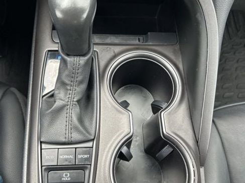 Used 2024 Toyota Camry XSE FWD image 22