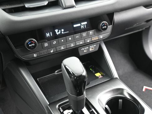 New 2026 Subaru Outback Touring XT AWD/4WD image 32