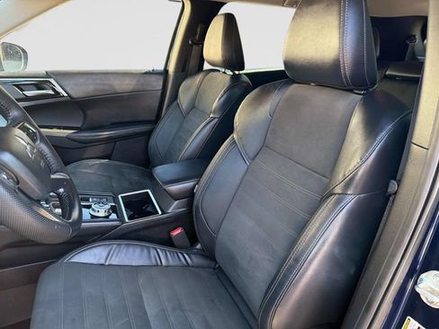 Used 2023 Mitsubishi Outlander SE AWD/4WD image 25