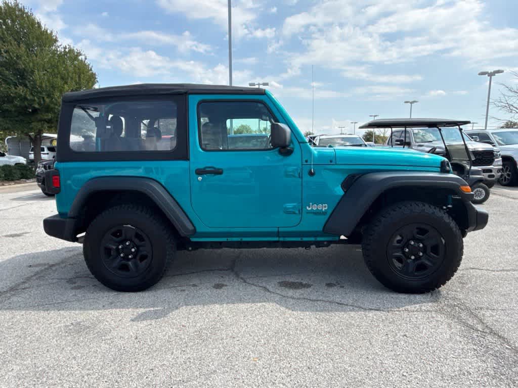 Used 2020 Jeep Wrangler Sport AWD/4WD image 6
