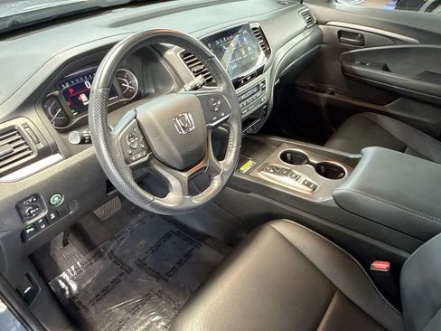 Used 2024 Honda Passport EX-L image 13
