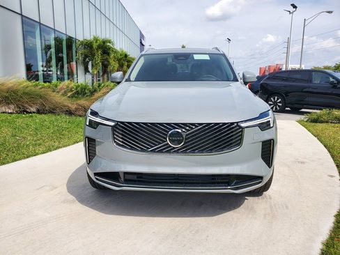 New 2026 Volvo XC90 T8 Core w/ Protection Package Premier image 2