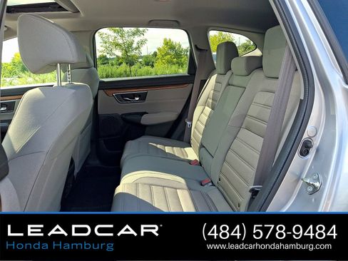 Used 2017 Honda CR-V EX image 11