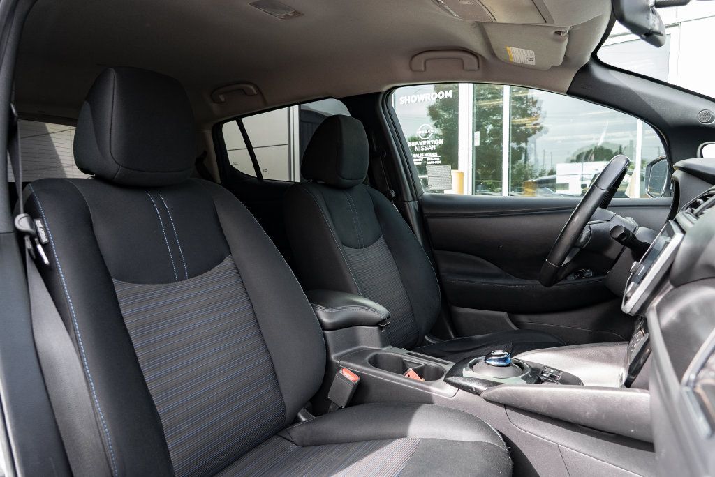 Used 2019 Nissan Leaf SV Plus w/ SV All Weather Package FWD image 26