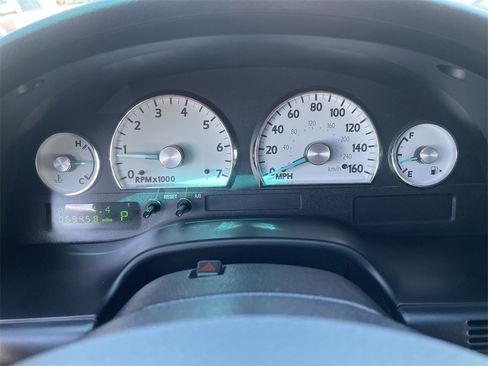 Used 2003 Ford Thunderbird image 28