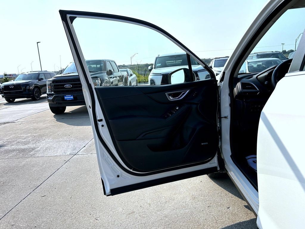 Used 2021 Subaru Forester Touring AWD/4WD image 10