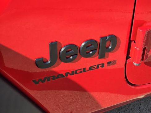Certified 2024 Jeep Wrangler Unlimited Sport AWD/4WD image 12
