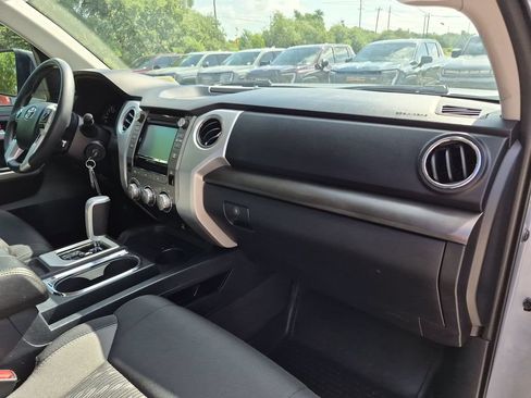 Used 2019 Toyota Tundra SR5 w/ SR5 Upgrade Package RWD image 39