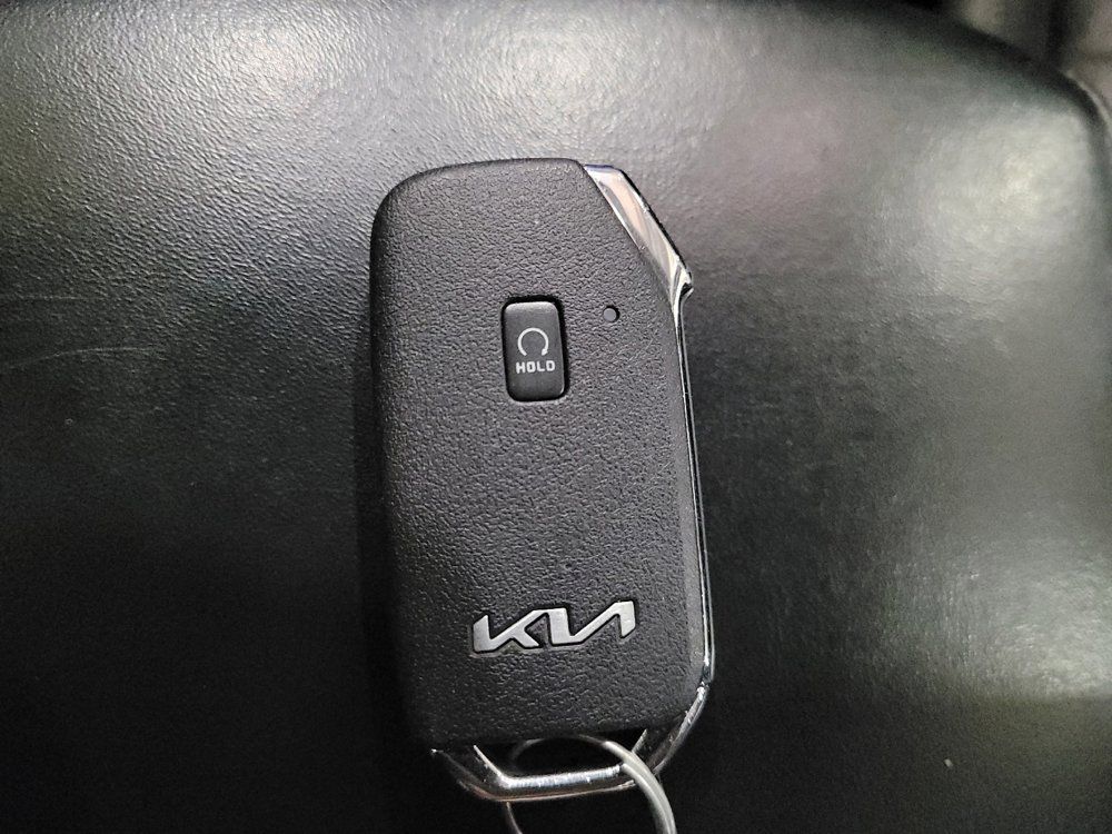 Used 2022 Kia Telluride SX w/ SX Prestige Package AWD/4WD image 32
