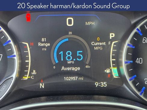 Used 2018 Chrysler Pacifica Touring-L Plus FWD image 7